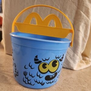 2024 Mcdonalds Happy Meal Blue Halloween Bucket with Yellow Handle